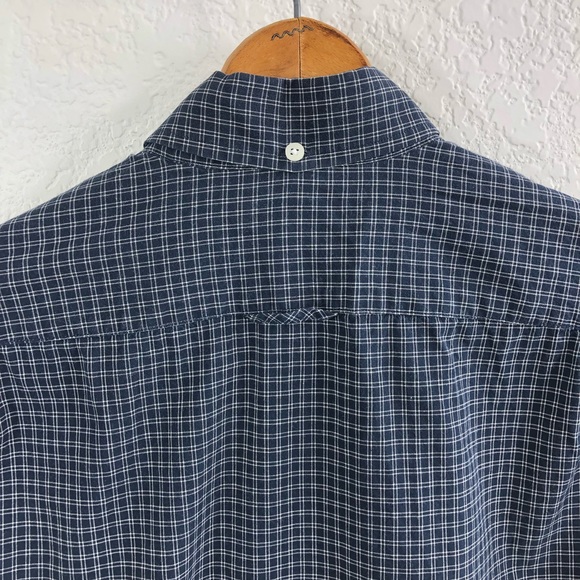 VINCE Plaid Button Down Men's - Picture 6 of 10
